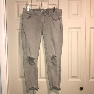 FREE PEOPLE!! light green cropped boyfriend jeans